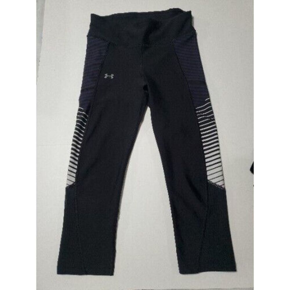 Under Armour Cropped Color Block Legging - Size S‎